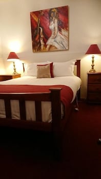 Empire Hotel Deloraine - Queensland Tourism 6