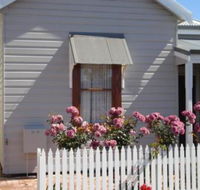 Bluebird Cottage - Queensland Tourism