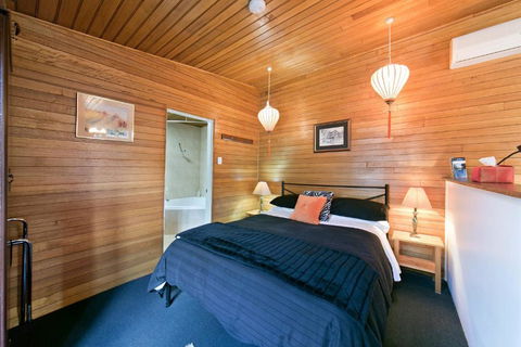 Hillside Country Retreat - QLD Tourism 5