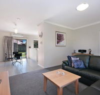 Hamilton Standard Apartment - Queensland Tourism