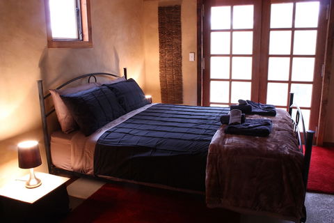 La Boheme Villa - QLD Tourism 3