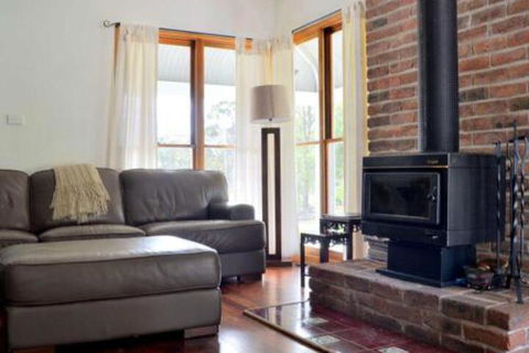 La Sila Homestead On Marrowbone Cutest Cottage In The Hunter With Killer Views - QLD Tourism 6