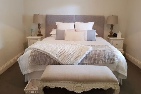 Barossa Bed & Breakfast - Queensland Tourism 3