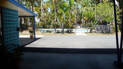 Bel Air Motel - Queensland Tourism 5