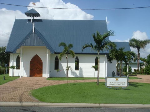 Kurrmine Beach Motel - Queensland Tourism 0