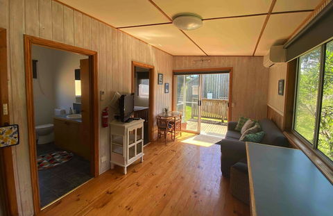 Clifton Beach Lodge - Queensland Tourism 3