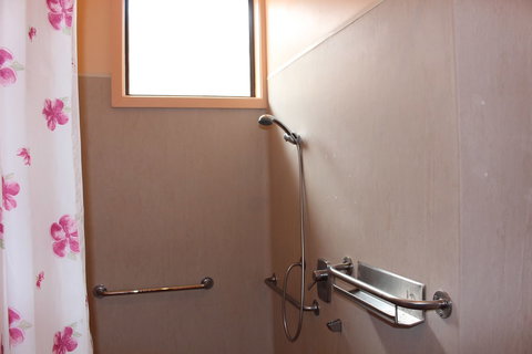 SJ Hostel - QLD Tourism 1