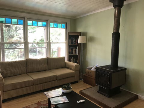 The Lakehouse Manor - QLD Tourism 3