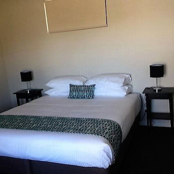 Emu Flat SA Queensland Tourism
