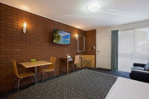 Hamilton Lonsdale Motel - Queensland Tourism 1