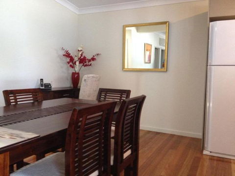 Island Villas & Apartments - QLD Tourism 1