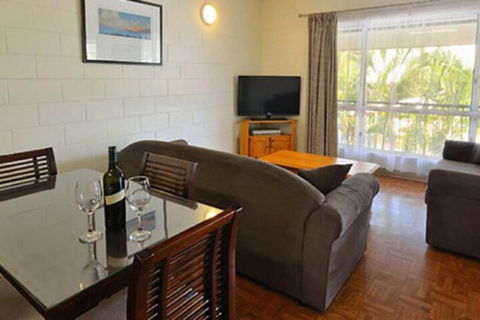 St Andrews Serviced Apartments - Queensland Tourism 6