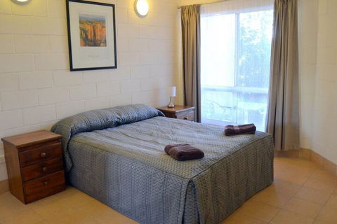 St Andrews Serviced Apartments - Queensland Tourism 7