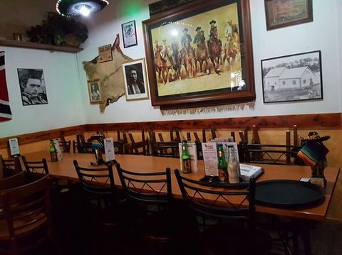Amigo's Bar & Grill - Queensland Tourism 0