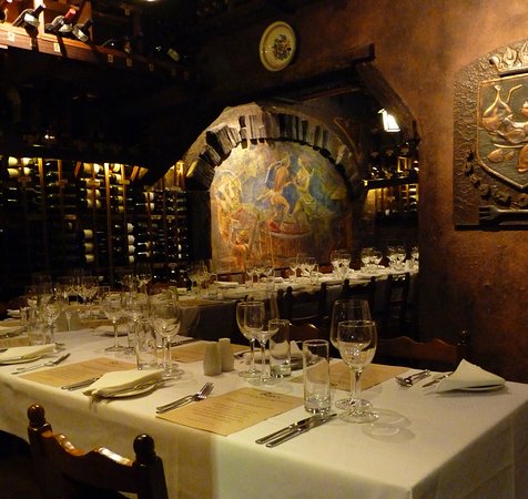 Beppi's Ristorante - Queensland Tourism 0