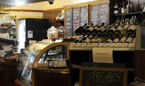 Bon Amici Wine Bar & Cafe - Queensland Tourism 7