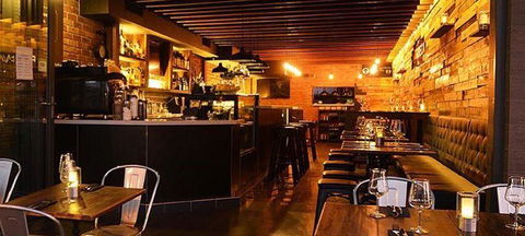 Golden Spice Indian Cuisine - QLD Tourism 1