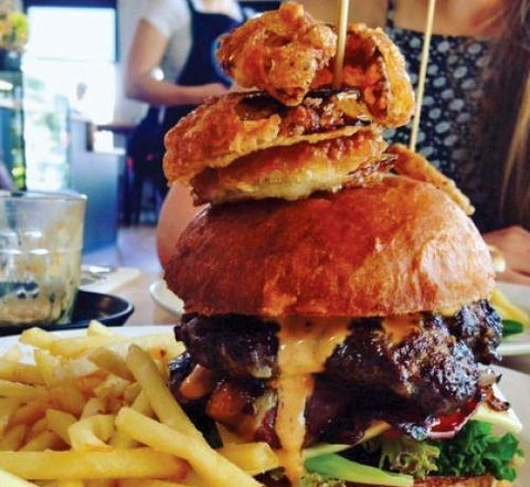 The Union Bar - QLD Tourism 10