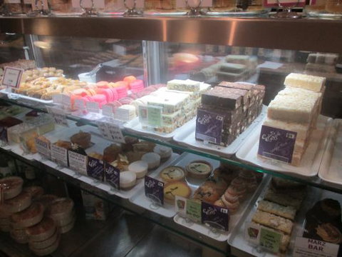 Harry's Cafe - QLD Tourism 0