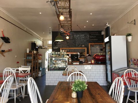 The Foodrinkery - QLD Tourism 0