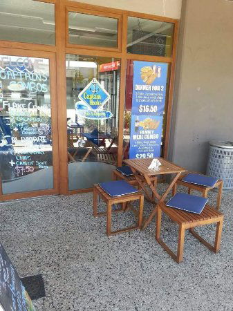 Captain Hooks Fish & Chippery - Queensland Tourism 0