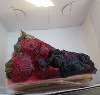 Elwood Patisserie and Bakery - QLD Tourism
