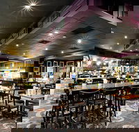 Skyways Hotel Bistro - Queensland Tourism
