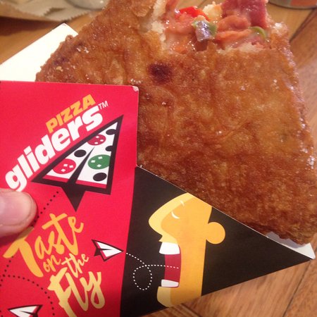 Moama Charcoal Chicken - Queensland Tourism 0