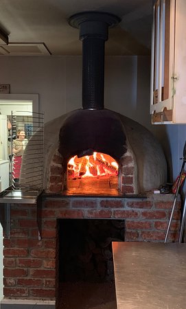 Bella Fresca Pizzeria - Queensland Tourism 0