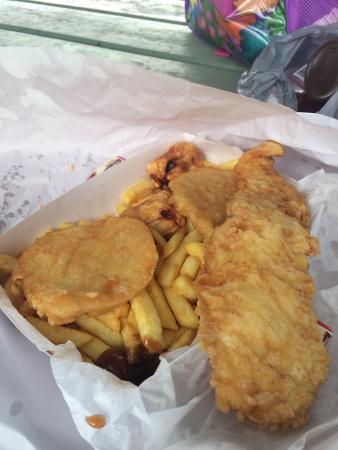 Hectors Seafood - QLD Tourism 0
