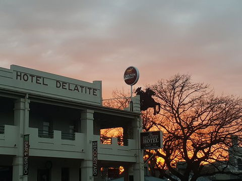 Delatite Hotel Bistro - Queensland Tourism 0