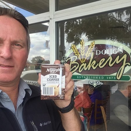 Dougs Hot Bread - QLD Tourism 0