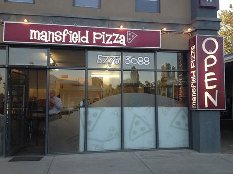 Mansfield Pizza - Queensland Tourism 0