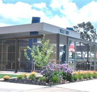 Cells cafe - Queensland Tourism