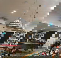 Hearn's Meredith Hotel - Queensland Tourism