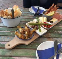 Leura Park Estate Cellar Door - Queensland Tourism