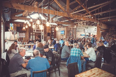 Oneday Estate - Queensland Tourism 0