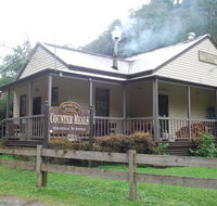 Wally Pub - QLD Tourism