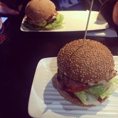 Grill'd - Queensland Tourism 0