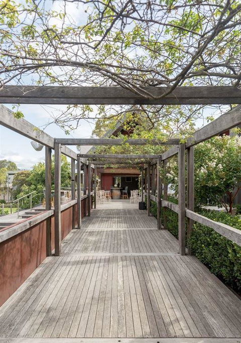 Rama 5 Thai - QLD Tourism 12