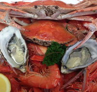 Smith's Seafoods - QLD Tourism
