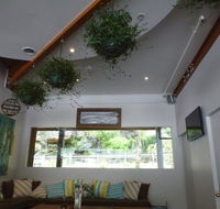 Driftwood Cafe at Akuna Bay - QLD Tourism