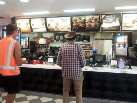 Hungry Jack's - Queensland Tourism 0