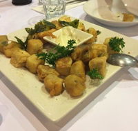 Bella Vista Fountain Vegetarian restaurant