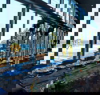 Moby Dicks Whale Beach - Queensland Tourism