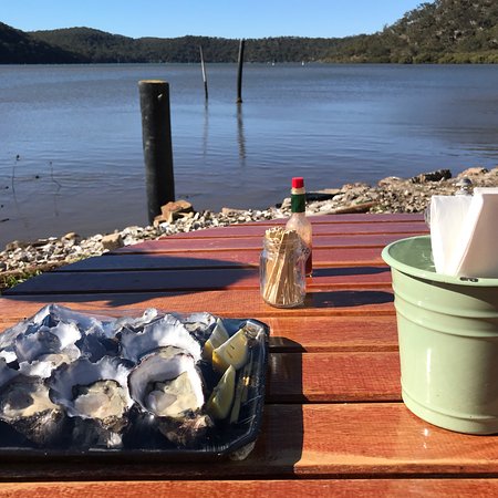 Hawkesbury River Oyster Shed - Queensland Tourism 0