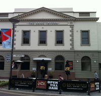 Bank Tavern - Queensland Tourism