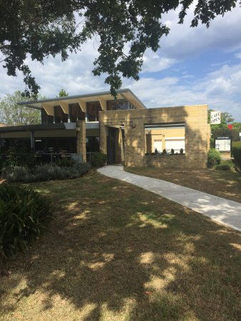 Central Park Cafe - Queensland Tourism 0