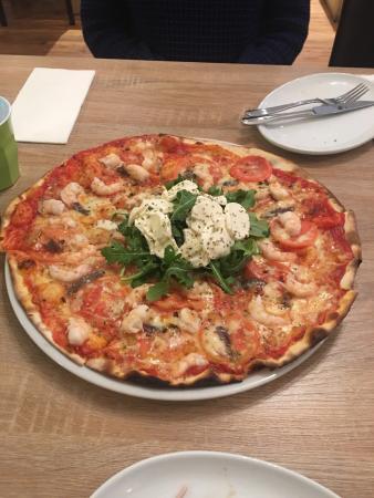 Origano Wood-Fired Pizza And Cafe - QLD Tourism 0