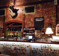 Webb  Co bar